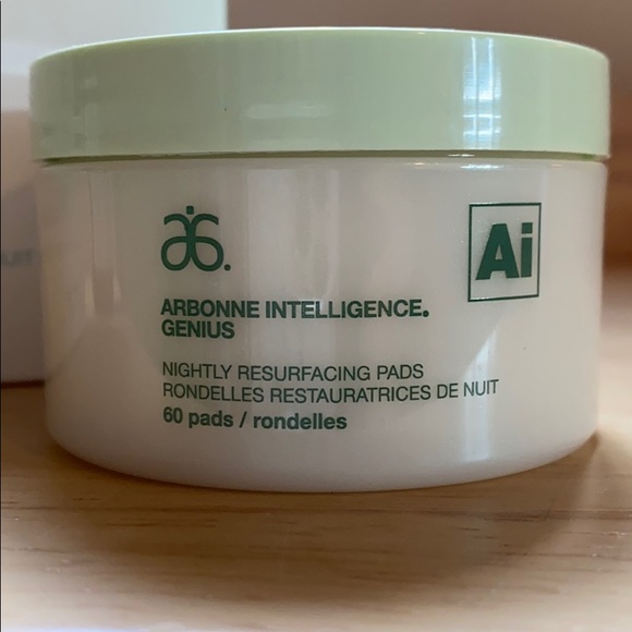 BNIB Arbonne Genius Nightly Resurfacing Pads - Picture 2 of 6